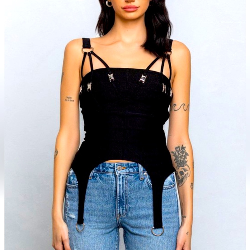 #069 black stretchy buckle detail top